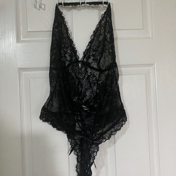 Forever 21 Black Lace Bodysuit - Picture 1 of 2